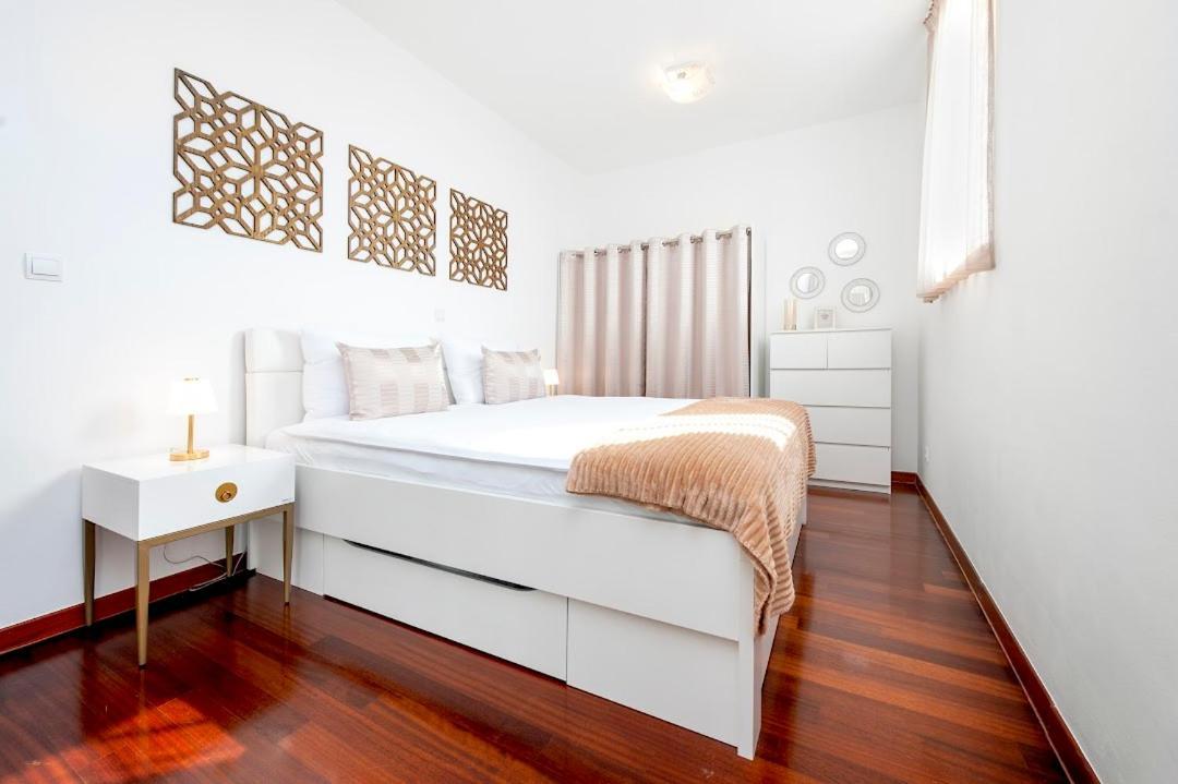 Apartment Anerol 로비니 외부 사진